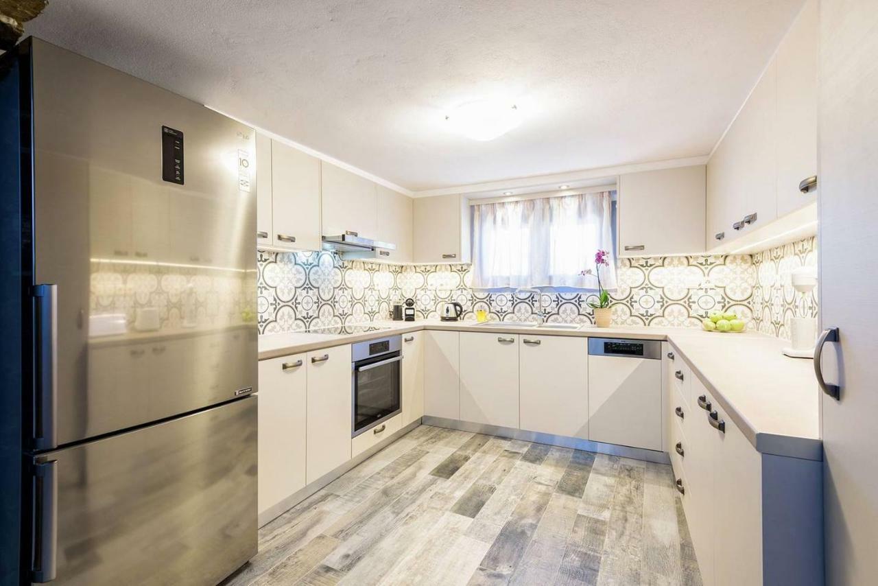 Louros Spa House Mármara Екстериор снимка
