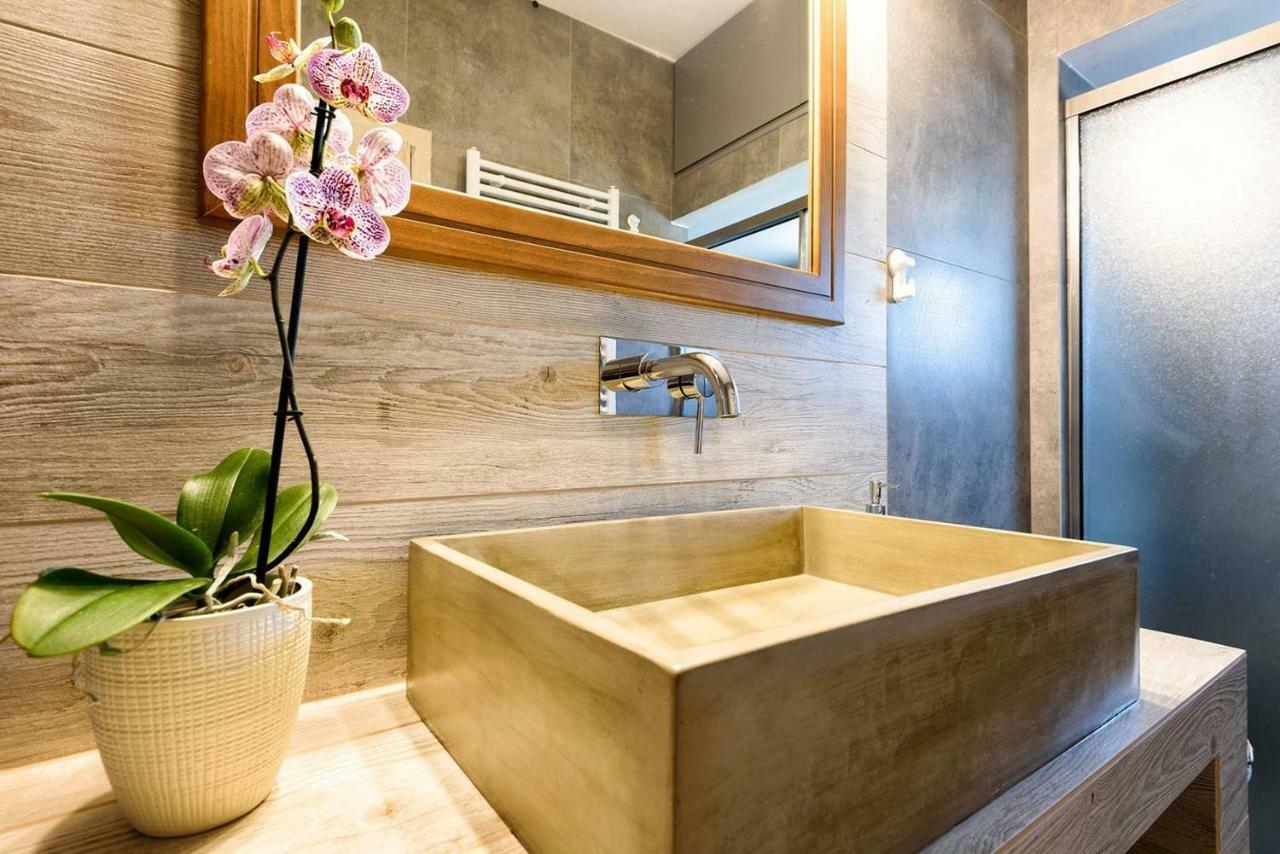 Louros Spa House Mármara Екстериор снимка