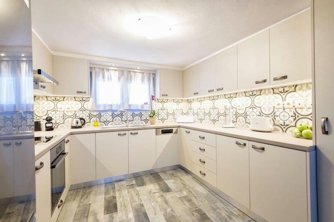 Louros Spa House Mármara Екстериор снимка